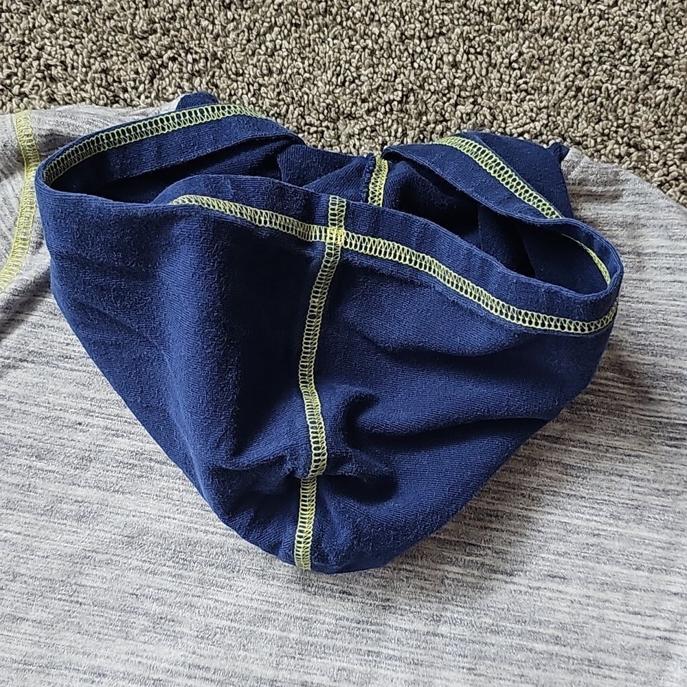 5/$25 🧡 Boy's Long Sleeve Pullover with Hood Sz S - Picture 6 of 6